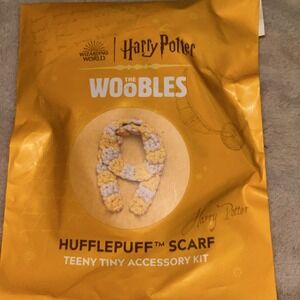 Woobles‎ Harry Potter Hufflepuff Scarf Teeny Tiny Accessory Kit Crochet New